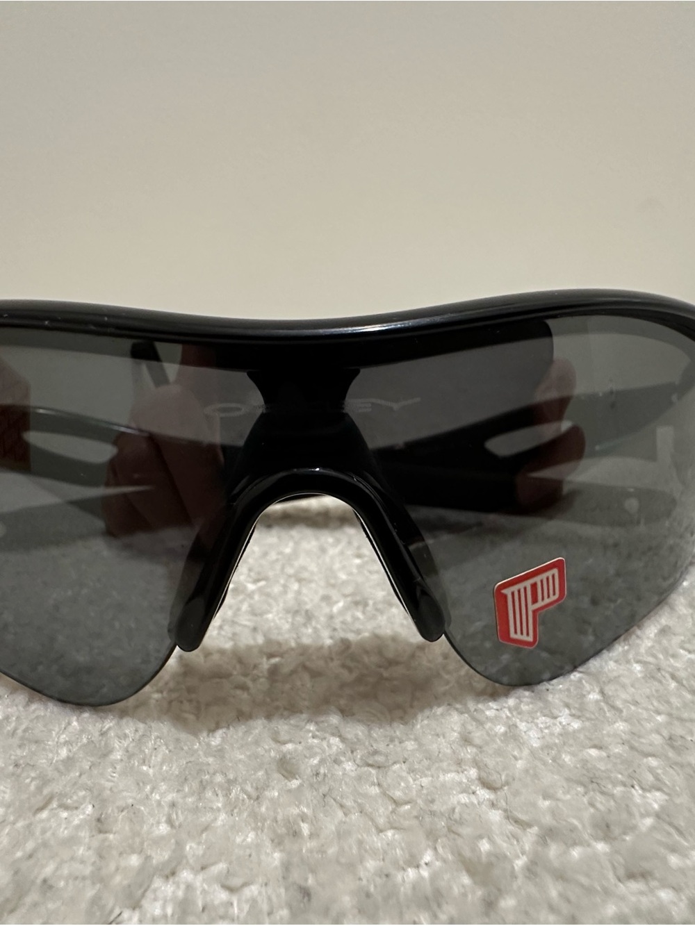 Oakley Mens Sport Shield Sunglasses in Black with Dark Smoke Lenses